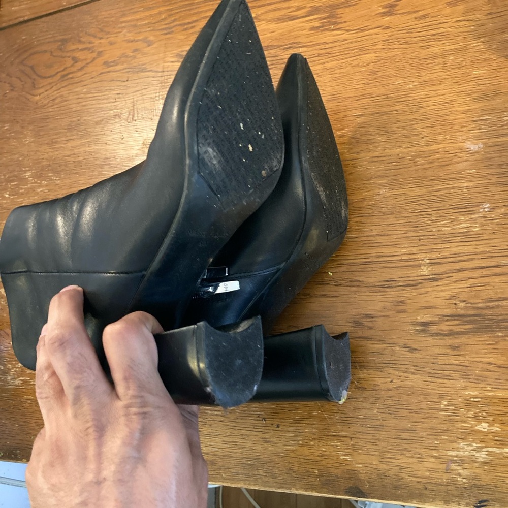 Marc Fisher Black Heeled Boots Sleek Design